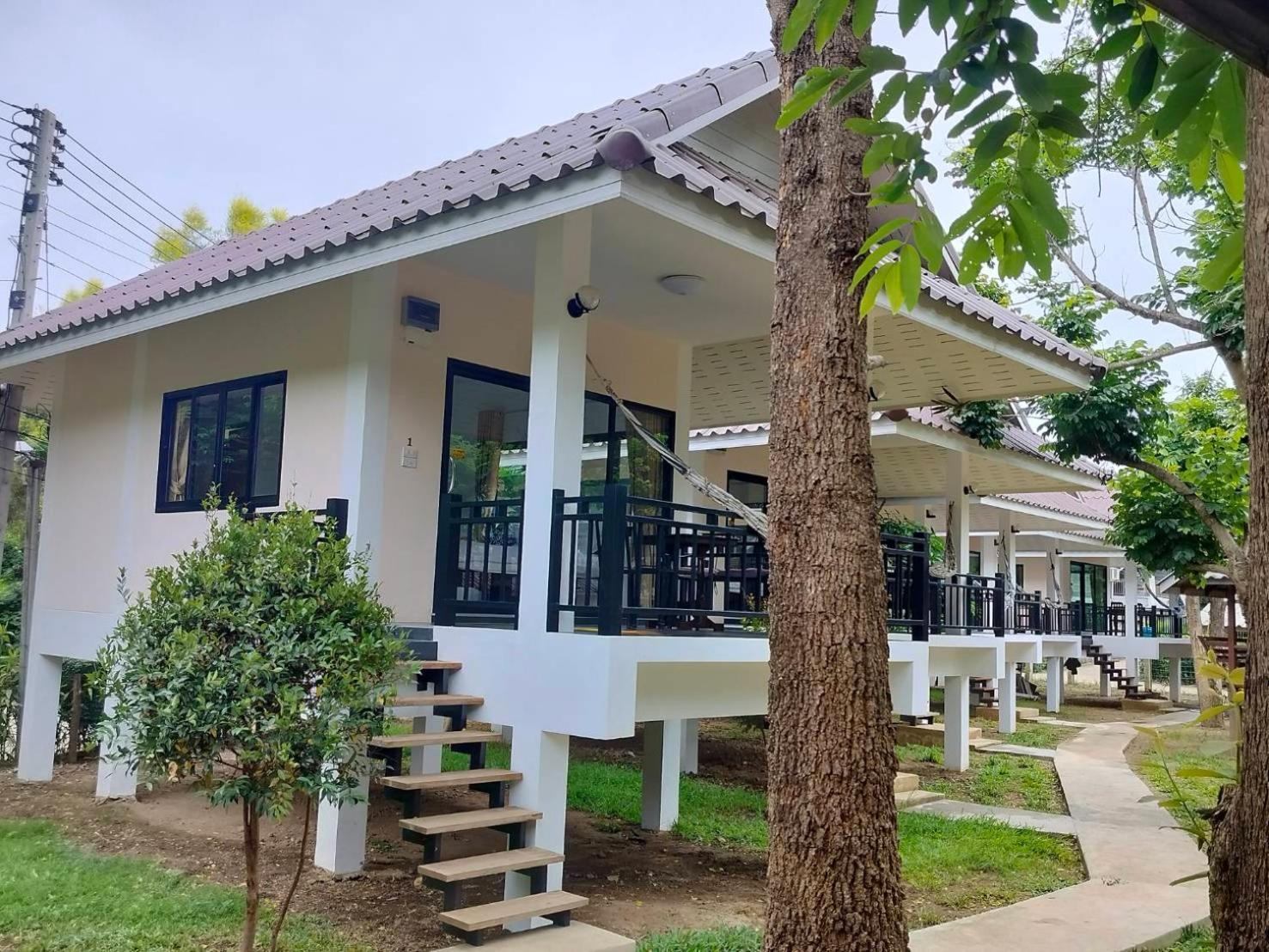 Hotel Family Hut Pai Exterior foto