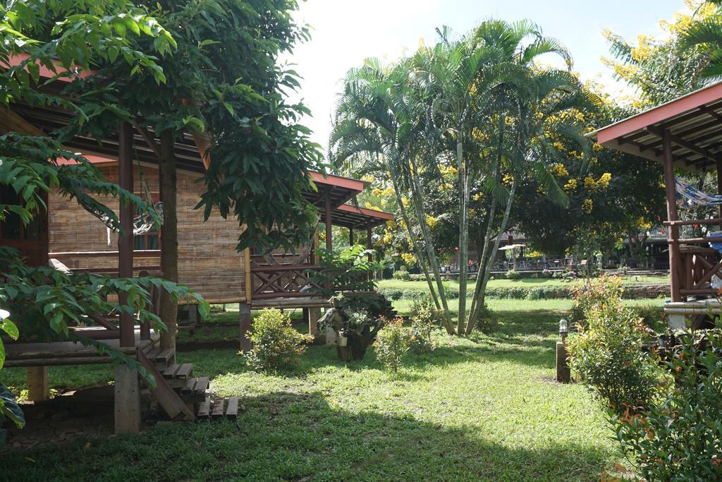 Hotel Family Hut Pai Exterior foto