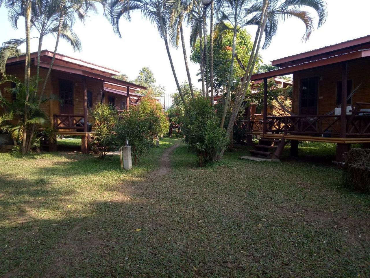 Hotel Family Hut Pai Exterior foto