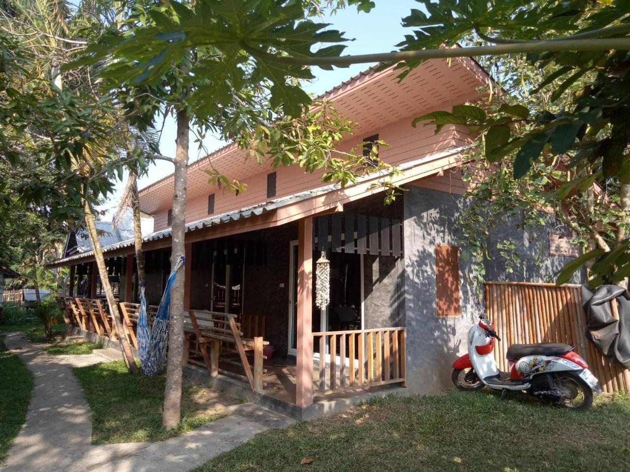 Hotel Family Hut Pai Exterior foto